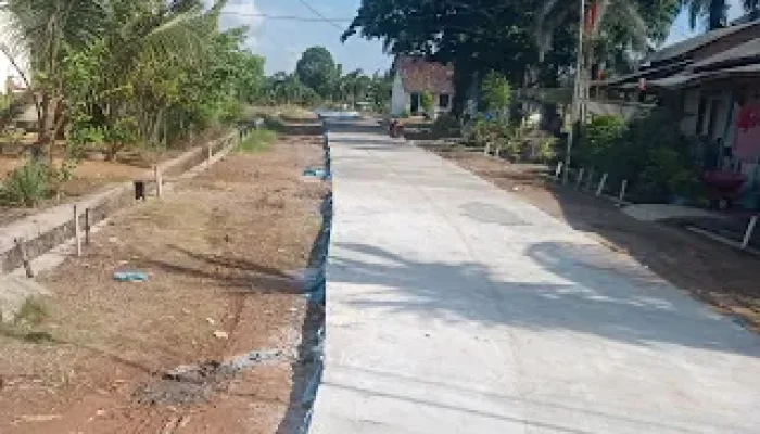 Bangun Jalan Rabat Beton, Pemdes Muara Tenang Mesuji Realisasikan Dana Desa 2024