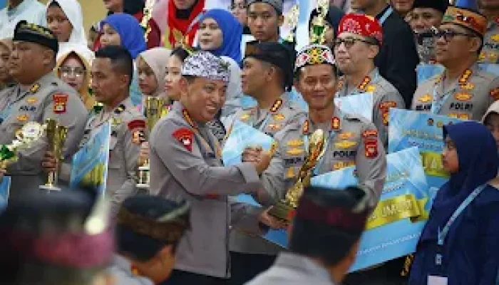 Ajang Awarding Day : Polda Kalbar Unjuk Gigi Tingkat Nasional