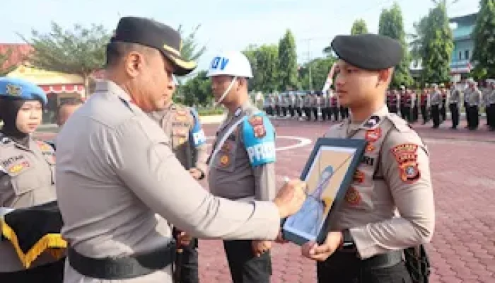 Langgar Kode Etik, Kapolres Aceh Timur Pimpin Upacara PTDH