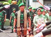 Mayjen TNI Kristomei Ajak Seluruh Prajurit Dan PNS Bangun Kebersamaan Demi Kemajuan Kodam XXI/Raden Intan
