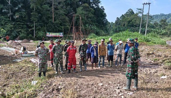 Jembatan Gantung Garuda di Way Umbar Tanggamus Capai 45 Persen, Pangdam XXI: Akses Warga Jadi Prioritas