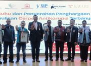 1.636 Penulis Pecahkan Rekor MURI, KPK Tegaskan Literasi Jadi Senjata Lawan Korupsi