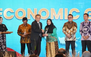 Bunda Eva Raih Penghargaan National Governance Award 2026
